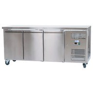 Bajo Mostrador de Congelación 3 Puertas 180x60 Ventilado Cleiton