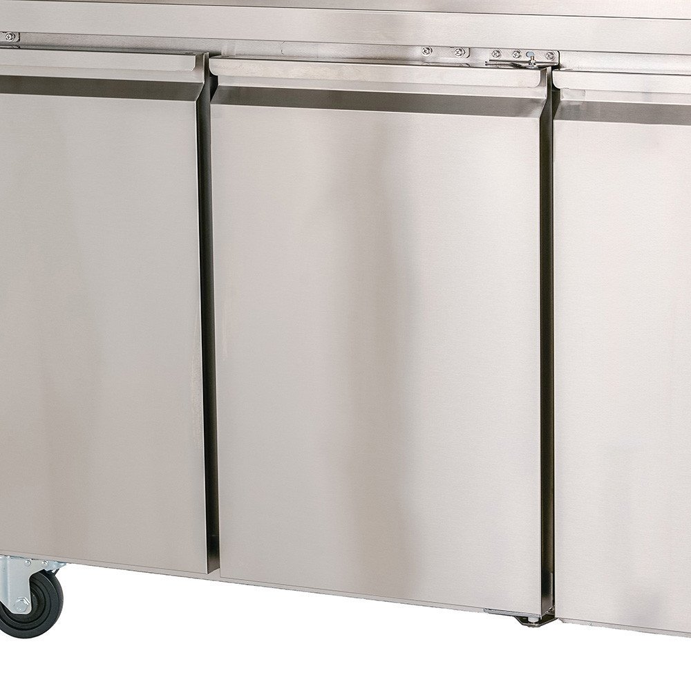 Mesa de Preparación Fría 136 cm 3 puertas CLEITON | Refrigerada