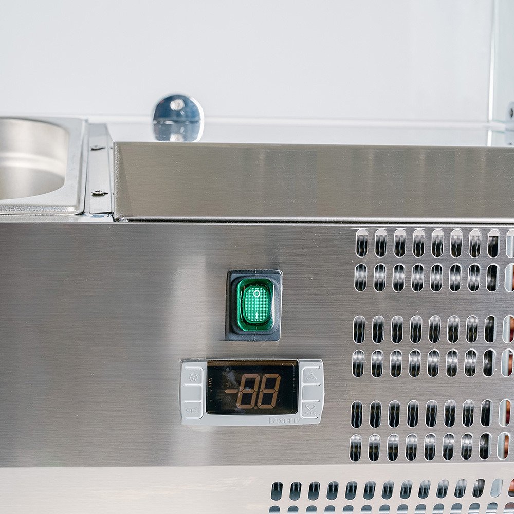 Vitrina Refrigerada 200x33 cm 10 Cubetas GN 1/4 | Gastroten