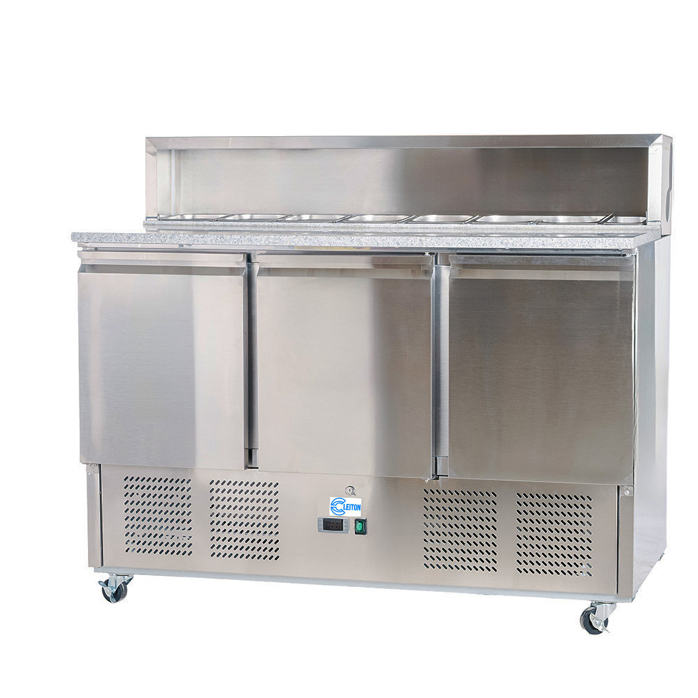 Mesa de Preparación Fría 136 cm 3 Puertas | Gastroten