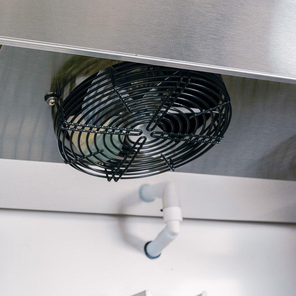 Armario Refrigerado 2 Puertas 134 cm Ventilado CLEITON - 1065 L