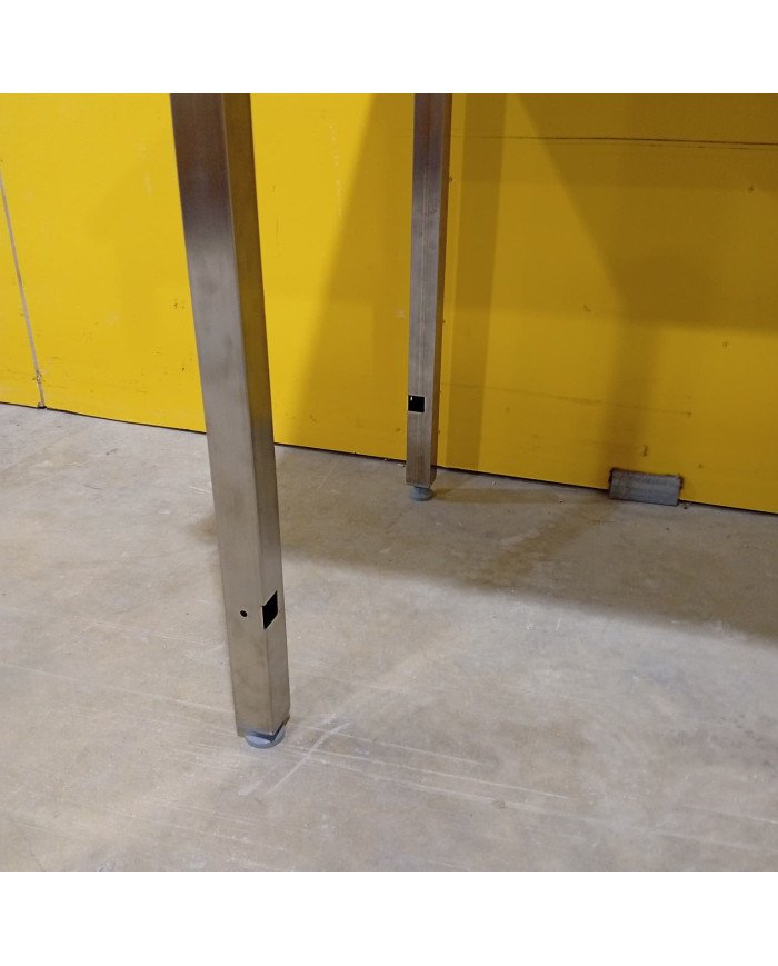 Mesa Central 1200x700 mm Desmontable | Equipamiento Industrial