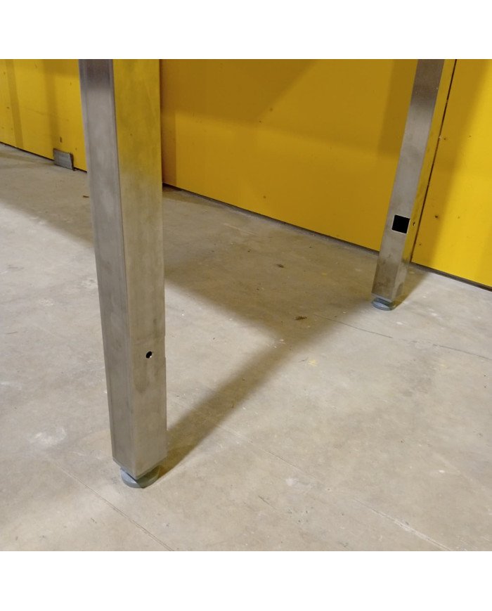 Mesa Central 1200x700 mm Desmontable | Equipamiento Industrial