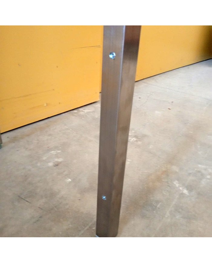 Mesa Central 1200x700 mm Desmontable | Equipamiento Industrial