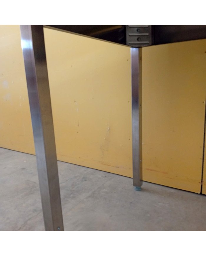 Mesa Central 1200x700 mm Desmontable | Equipamiento Industrial