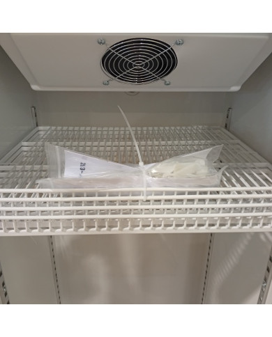 Armario Expositor Refrigerado 300L Ventilado Romux | Equipamiento Industrial