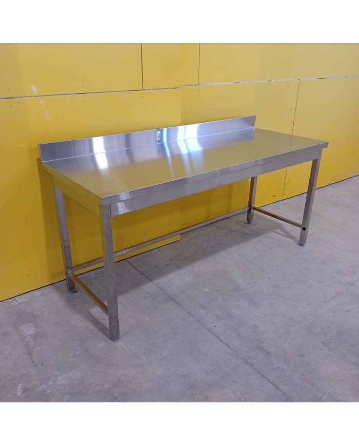 Mesa Central 1200x700 mm Desmontable | Equipamiento Industrial
