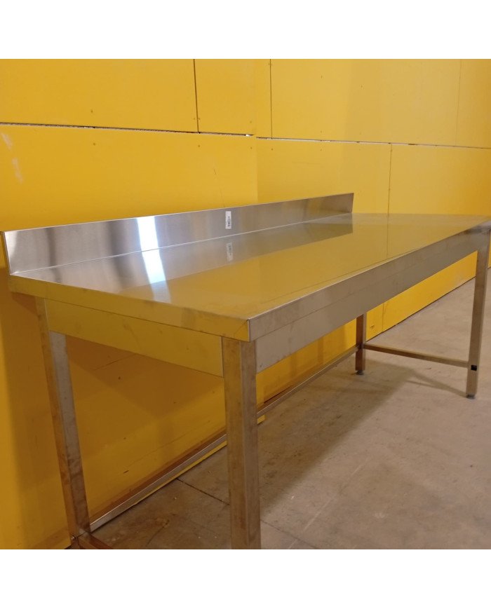 Mesa Central 1200x700 mm Desmontable | Equipamiento Industrial
