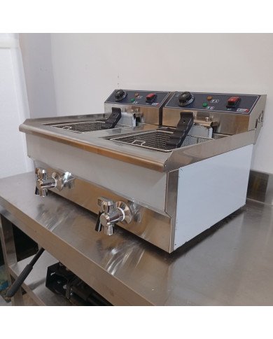 81. Freidora Industrial Eléctrica Doble 10+10 Litros con grifo Sobremesa (CC-76)