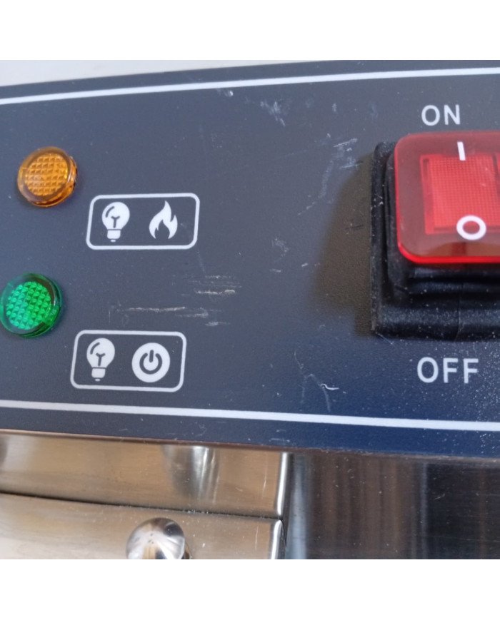 81. Freidora Industrial Eléctrica Doble 10+10 Litros con grifo Sobremesa (CC-76)