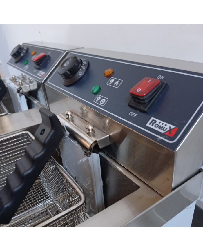 81. Freidora Industrial Eléctrica Doble 10+10 Litros con grifo Sobremesa (CC-76)