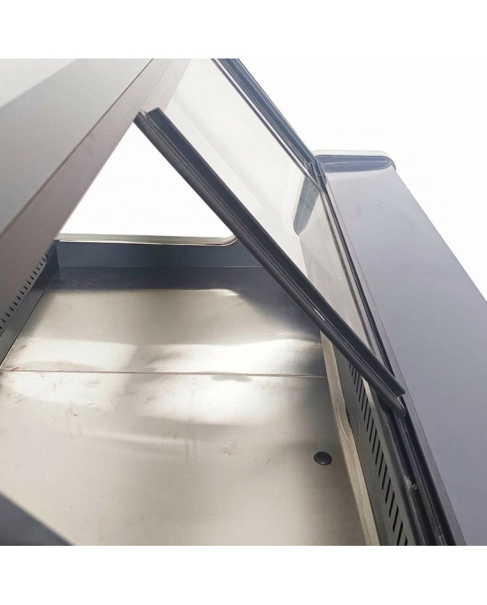 Vitrina Carnicera Expositora Refrigerada Con Cristal Alto Curvo Negra