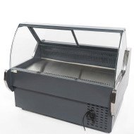 Vitrina Carnicera Expositora Refrigerada Con Cristal Alto Curvo Negra