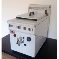19. Freidora Industrial a Gas Butano de 18 Litros Simple Sobremesa (CC-122) ®Romux