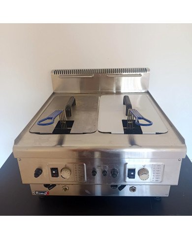 20. Freidora Industrial a Gas Butano de 14+14 Litros Doble Sobremesa con Minisit (CC-133) ®Romux