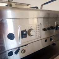 20. Freidora Industrial a Gas Butano de 14+14 Litros Doble Sobremesa con Minisit (CC-133) ®Romux