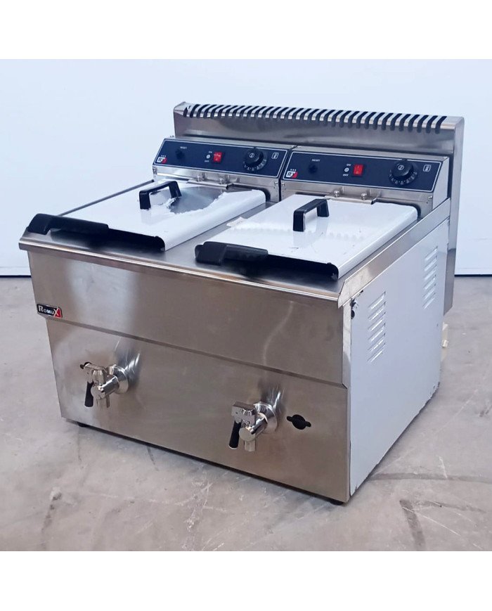 22. Freidora Industrial a Gas Butano de 18+18 Litros Doble Sobremesa (CC-119) ®Romux