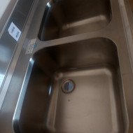 48. Fregadero con 2 Senos Escurridor Derecha con Estante 1400x600x850 mm Desmontable (AC-199)