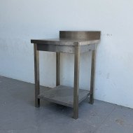 Mesa Central 1200x700 mm Desmontable | Equipamiento Industrial
