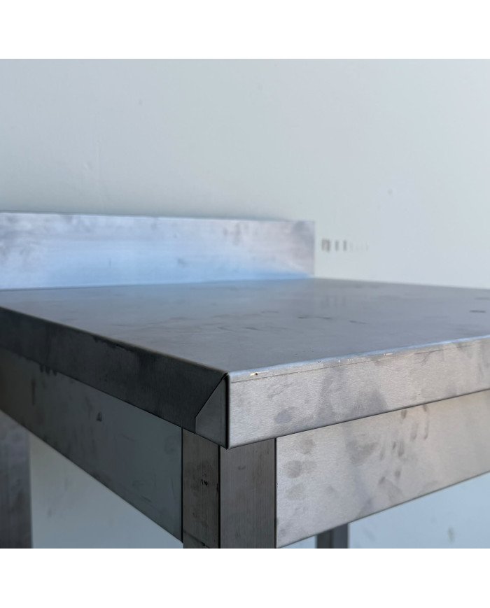 Mesa Central 1200x700 mm Desmontable | Equipamiento Industrial