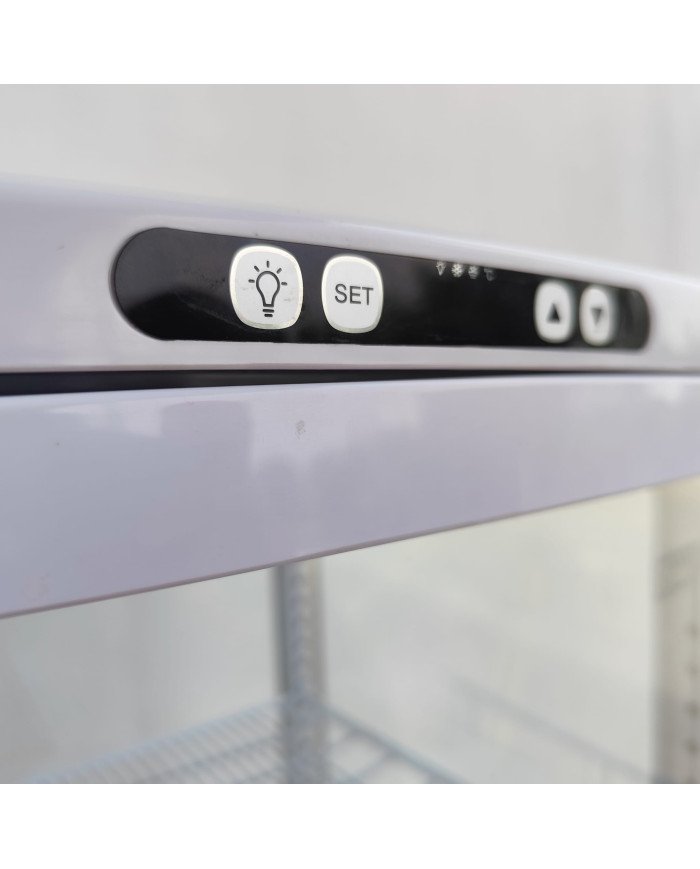 88. Vitrina Pastelera Expositora Refrigerada Vertical de Suelo 4 Estantes con 1 Puerta Blanca 230 Litros Ventilada (FR-138)
