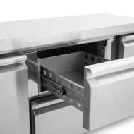Mesa Fría De Preparación De 1 Puerta 4 Cajones De 135X70 Cm Estática C