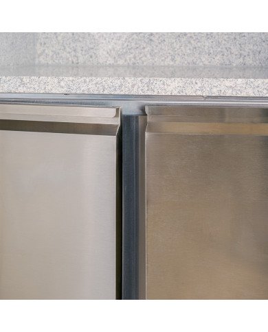 Mesa de Preparación Fría 136 cm 3 puertas CLEITON | Refrigerada