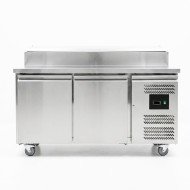 Mesa Ensaladera Refrigerada de 2 Puertas 151x80 cm para Cubetas GN con Tapa Abatible de Acero CLEITON | Hostelería