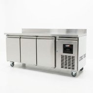 Mesa Fria de Preparacion Acero Inoxidable 3 Puertas 417 Litros 180x70 cm Clase A Ventilada Romux | Hosteleria