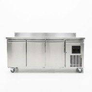 Mesa Fria de Preparacion Acero Inoxidable 3 Puertas 417 Litros 180x70 cm Clase A Ventilada Cleiton | Hosteleria