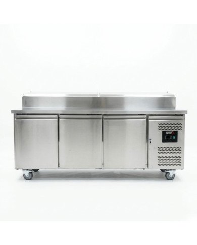 Mesa Ensaladera Refrigerada de 3 Puertas 202x80 cm para Cubetas GN con Tapa Abatible de Acero ROMUX | Hostelería