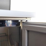 Mesa Fria de Preparacion 2 Puertas de 90x70 cm con Encimera de Poliuterano ®Romux