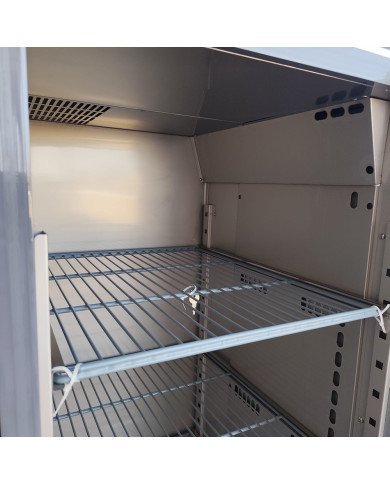 Armario de Congelacion Acero Inoxidable 700 Litros 4 Estantes GN 2/1 Clase A Ventilado ®Romux