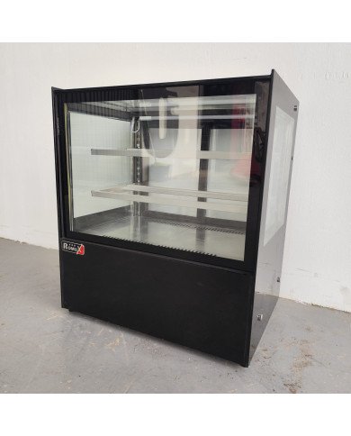 122. Vitrina Pastelera Expositora Refrigerada Cuadrada de Sobremesa 2 Estantes Negra 270 Litros Ventilada (FR-162)