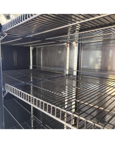 133. Armario Expositor de Congelación Modelo D Luz Led - 2 Puertas de Cristal Negro 1200 Litros Ventilado (FR-150)